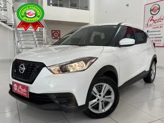 NISSAN KICKS 1.6 16V FLEXSTART ACTIVE XTRONIC NISSAN KICKS 1.6 16V FLEXSTART ACTIVE XTRONIC