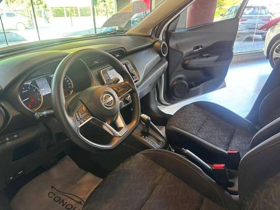 NISSAN-KICKS-2023