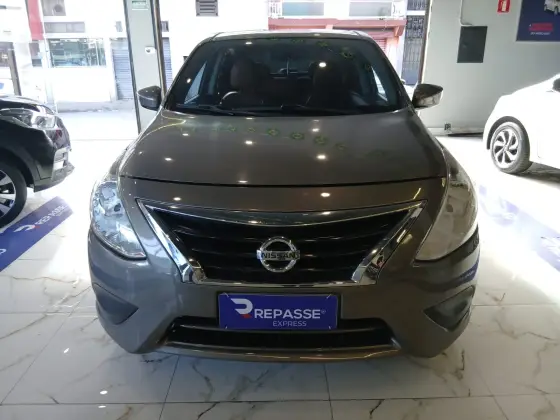 NISSAN VERSA 1.6 16V FLEX SL 4P MANUAL NISSAN VERSA 1.6 16V FLEX SL 4P MANUAL