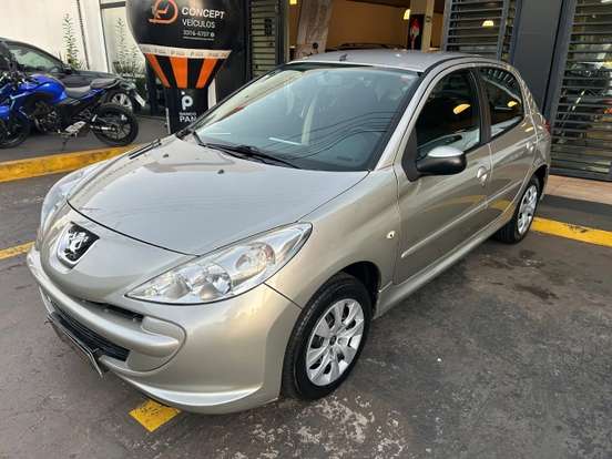 PEUGEOT-207-2011