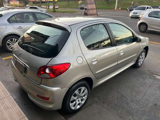 PEUGEOT-207-1.4 XR 8V FLEX 4P MANUAL PEUGEOT-207-2011