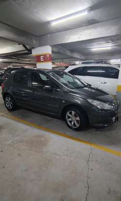 PEUGEOT-307-2011