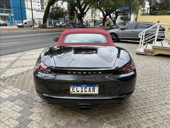 PORSCHE-718-2019