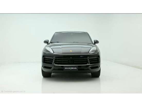 PORSCHE-CAYENNE-2023