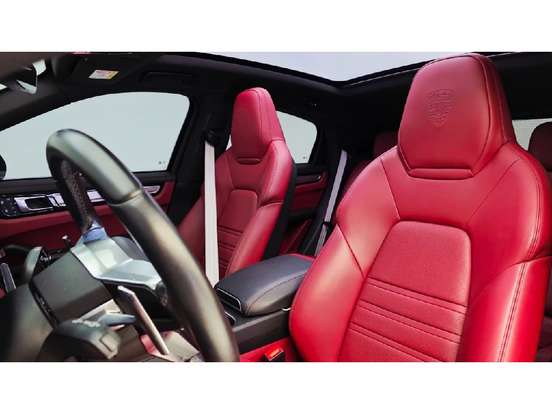 PORSCHE-CAYENNE-2023
