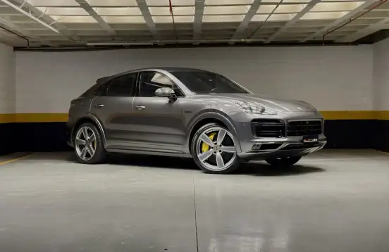 PORSCHE-CAYENNE-2023