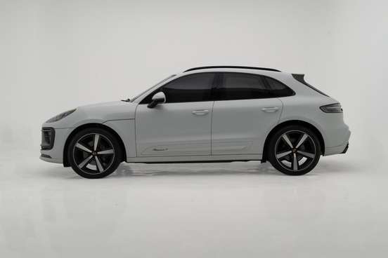 PORSCHE-MACAN-2024