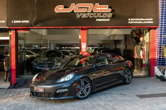 PORSCHE-PANAMERA-2011