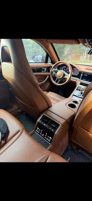 PORSCHE-PANAMERA-2018