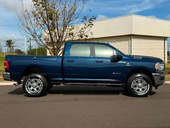 RAM-2500-6.7 I6 TURBO DIESEL LARAMIE CD 4X4 AUTOMÁTICO RAM-2500-2023