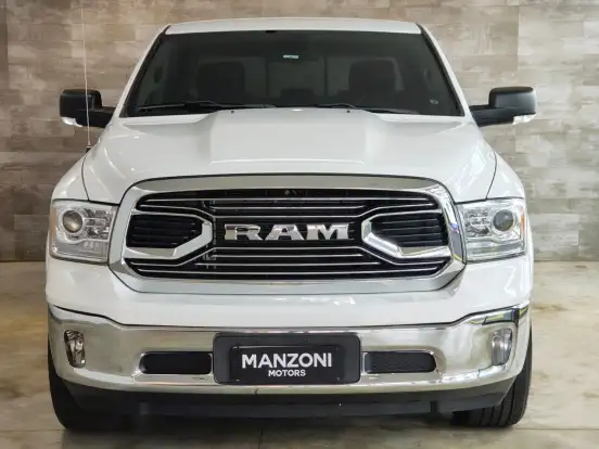 RAM-CLASSIC-5.7 V8 GASOLINA LARAMIE CD 4X4 AUTOMÁTICO RAM-CLASSIC-2023