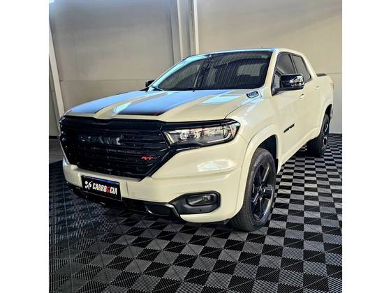 RAM RAMPAGE 2.0 HURRICANE 4 TURBO GASOLINA R/T 4X4 AUTOMÁTICO