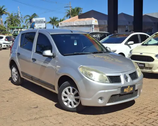 RENAULT SANDERO 1.0 EXPRESSION 16V FLEX 4P MANUAL RENAULT SANDERO 1.0 EXPRESSION 16V FLEX 4P MANUAL