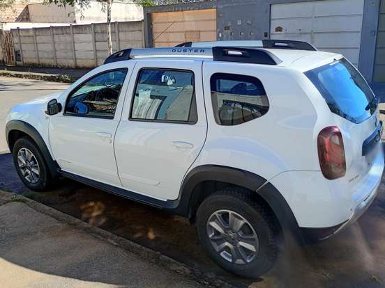 RENAULT-DUSTER-1.6 16V SCE FLEX DYNAMIQUE MANUAL RENAULT-DUSTER-2019