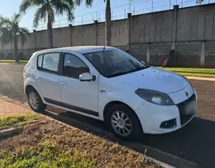 RENAULT SANDERO 1.6 PRIVILÉGE 16V FLEX 4P AUTOMÁTICO RENAULT SANDERO 1.6 PRIVILÉGE 16V FLEX 4P AUTOMÁTICO