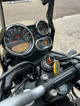 ROYAL ENFIELD-HIMALAYAN ROYAL ENFIELD-HIMALAYAN-2019
