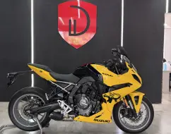 SUZUKI GSX-8R SUZUKI GSX-8R