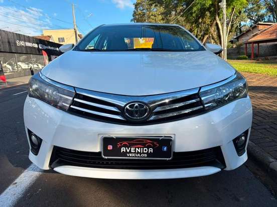 TOYOTA-COROLLA-2015