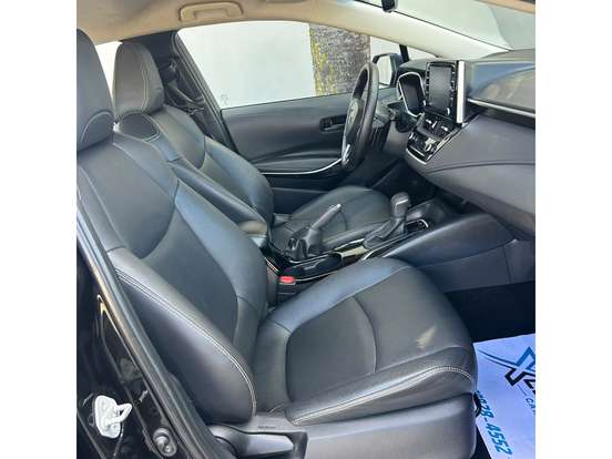 TOYOTA-COROLLA-2020
