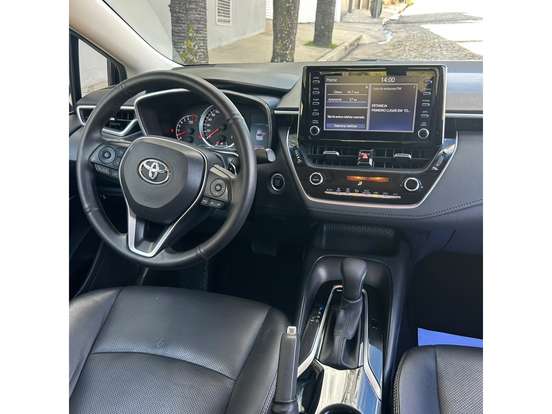 TOYOTA-COROLLA-2020