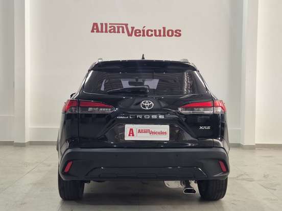 TOYOTA-COROLLA CROSS-2021