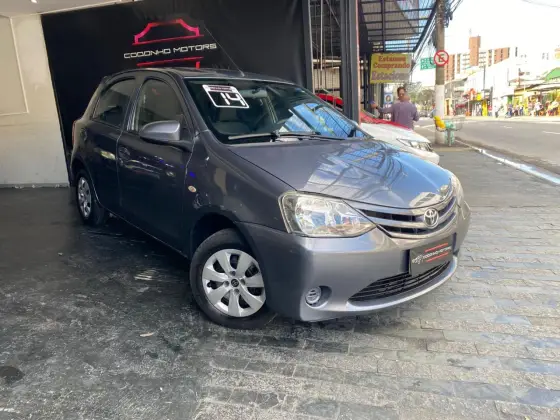 TOYOTA ETIOS 1.3 XS 16V FLEX 4P MANUAL