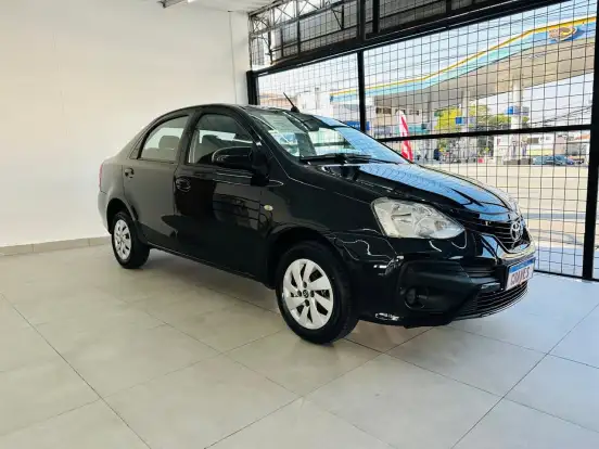 TOYOTA-ETIOS-1.5 XS SEDAN 16V FLEX 4P AUTOMÁTICO TOYOTA-ETIOS-2017