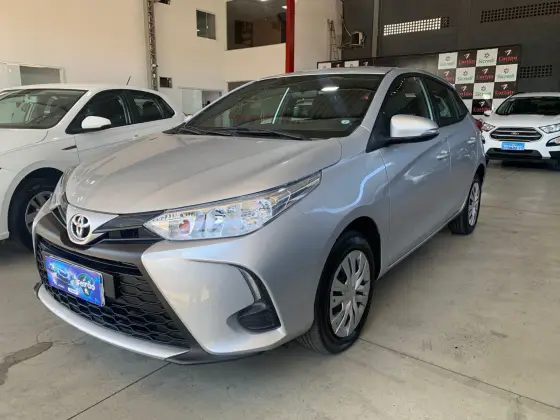 TOYOTA YARIS 1.5 16V FLEX XL MULTIDRIVE TOYOTA YARIS 1.5 16V FLEX XL MULTIDRIVE