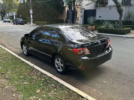 TOYOTA-COROLLA-1.8 GLI 16V FLEX 4P AUTOMÁTICO TOYOTA-COROLLA-2011