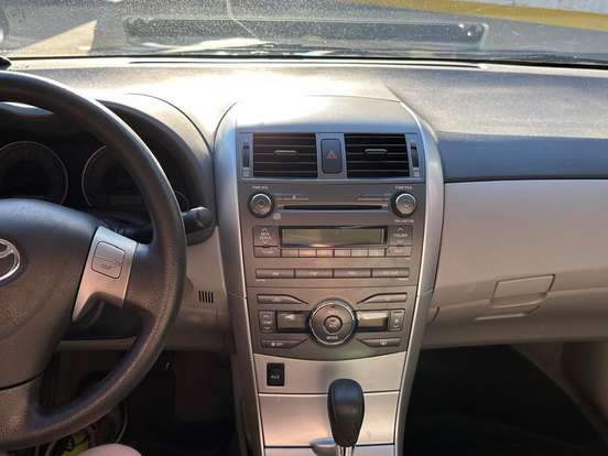 TOYOTA-COROLLA-1.8 GLI 16V FLEX 4P AUTOMÁTICO TOYOTA-COROLLA-2011