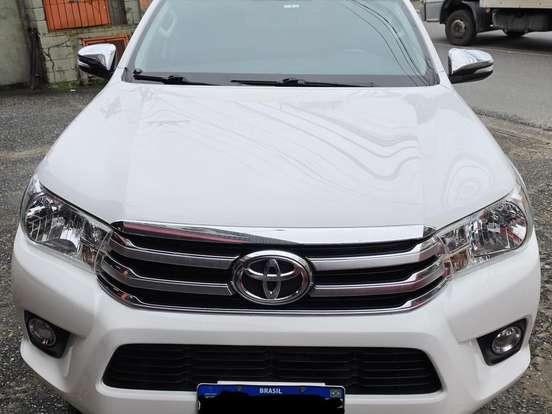 TOYOTA-HILUX-2.7 SRV 4X2 CD 16V FLEX 4P AUTOMÁTICO TOYOTA-HILUX-2017