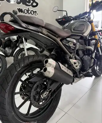 TRIUMPH-SCRAMBLER 400 X-2025