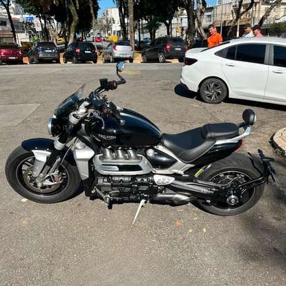 TRIUMPH-ROCKET III GT-2023