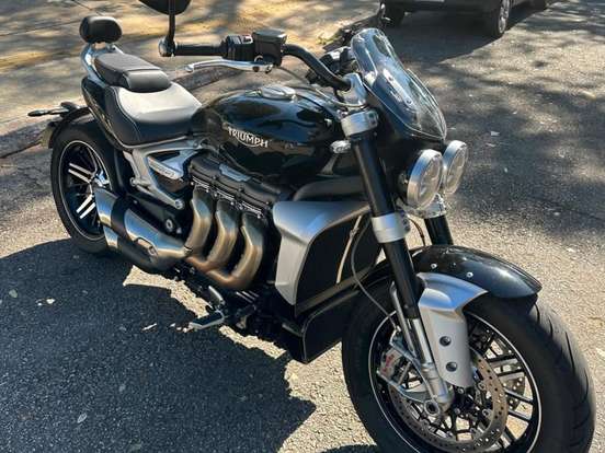 TRIUMPH-ROCKET III GT TRIUMPH-ROCKET III GT-2023