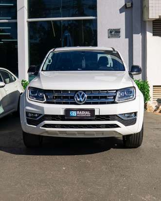VOLKSWAGEN-AMAROK-2022