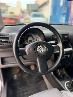 VOLKSWAGEN-CROSSFOX-1.6 MI FLEX 8V 4P MANUAL VOLKSWAGEN-CROSSFOX-2005