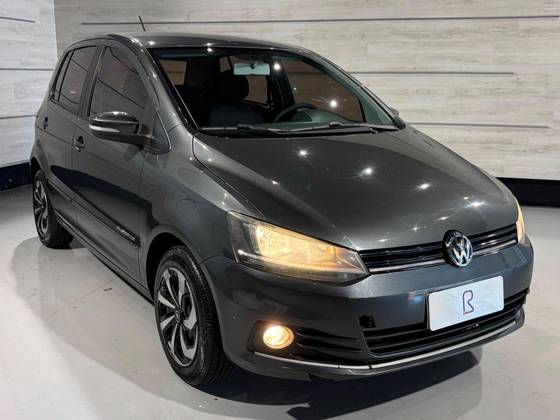 VOLKSWAGEN FOX 1.0 MI COMFORTLINE 8V FLEX 4P MANUAL