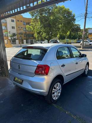 VOLKSWAGEN-GOL-2022