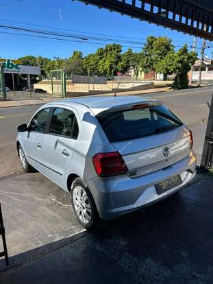 VOLKSWAGEN-GOL-2022