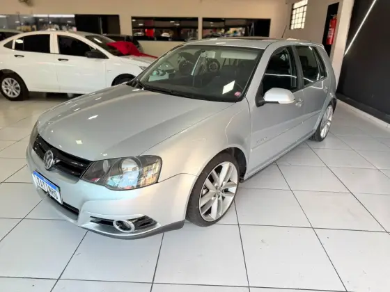 VOLKSWAGEN GOLF 1.6 MI SPORTLINE 8V FLEX 4P MANUAL VOLKSWAGEN GOLF 1.6 MI SPORTLINE 8V FLEX 4P MANUAL