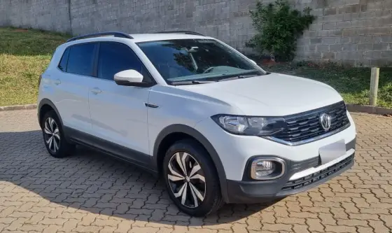 VOLKSWAGEN T-CROSS 1.0 200 TSI TOTAL FLEX SENSE AUTOMÁTICO VOLKSWAGEN T-CROSS 1.0 200 TSI TOTAL FLEX SENSE AUTOMÁTICO
