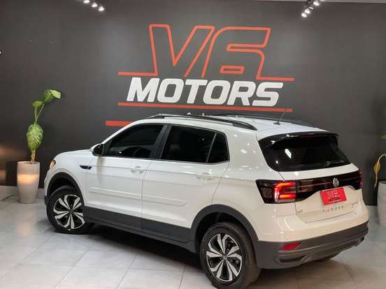 VOLKSWAGEN-T-CROSS-1.0 200 TSI TOTAL FLEX AUTOMÁTICO VOLKSWAGEN-T-CROSS-2020