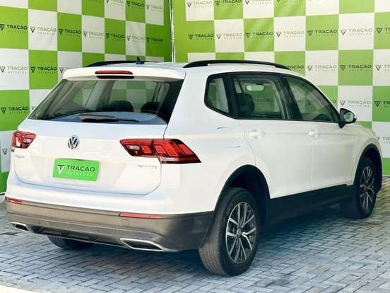 VOLKSWAGEN-TIGUAN-2018