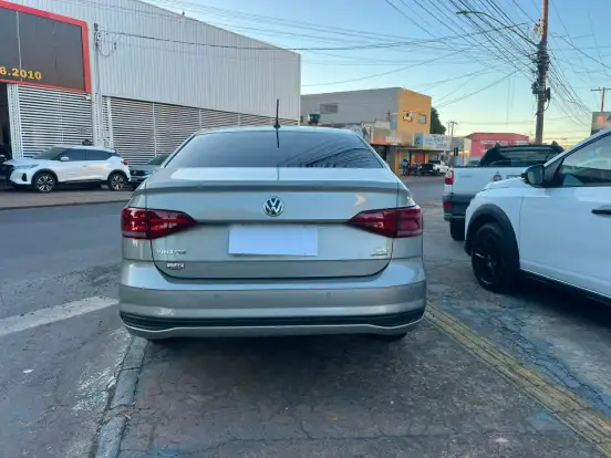 VOLKSWAGEN-VIRTUS-2019