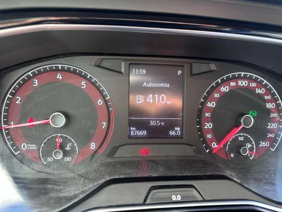 VOLKSWAGEN-JETTA-2018