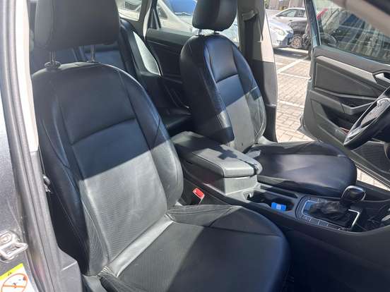 VOLKSWAGEN-JETTA-1.4 250 TSI TOTAL FLEX TIPTRONIC VOLKSWAGEN-JETTA-2018