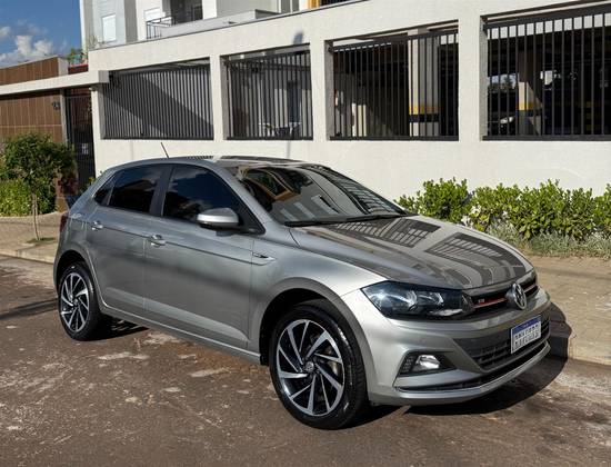 VOLKSWAGEN POLO 1.0 200 TSI HIGHLINE AUTOMÁTICO