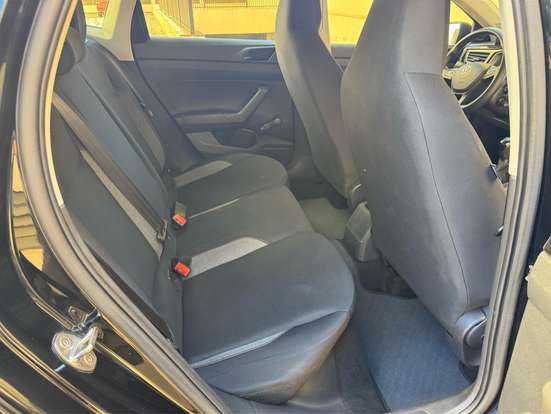 VOLKSWAGEN-POLO-2024