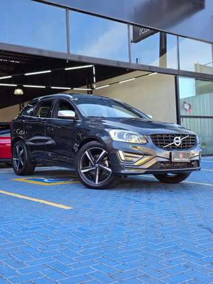 VOLVO-XC60-2015