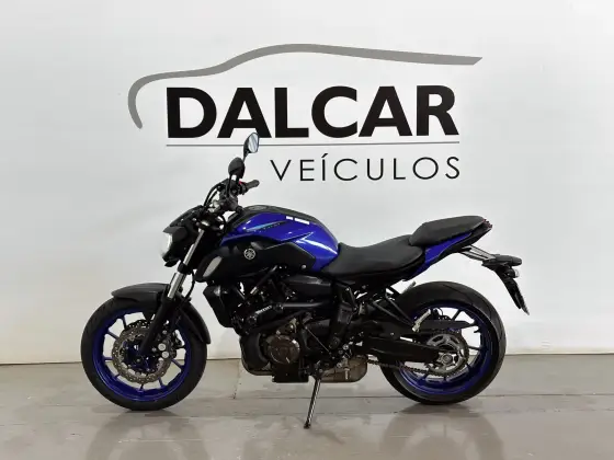 YAMAHA MT-07 ABS YAMAHA MT-07 ABS